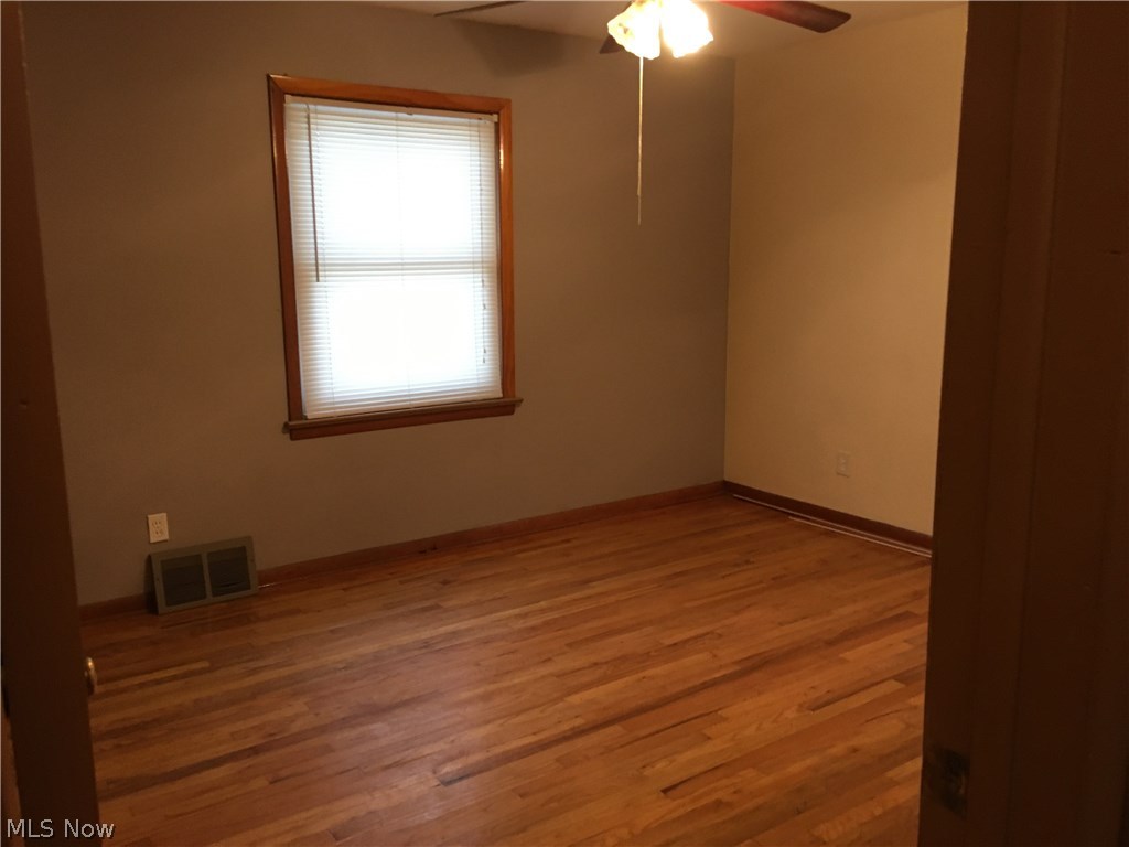 392 Clarmont Road Willowick, OH 44095 - Photo 16 of 22
