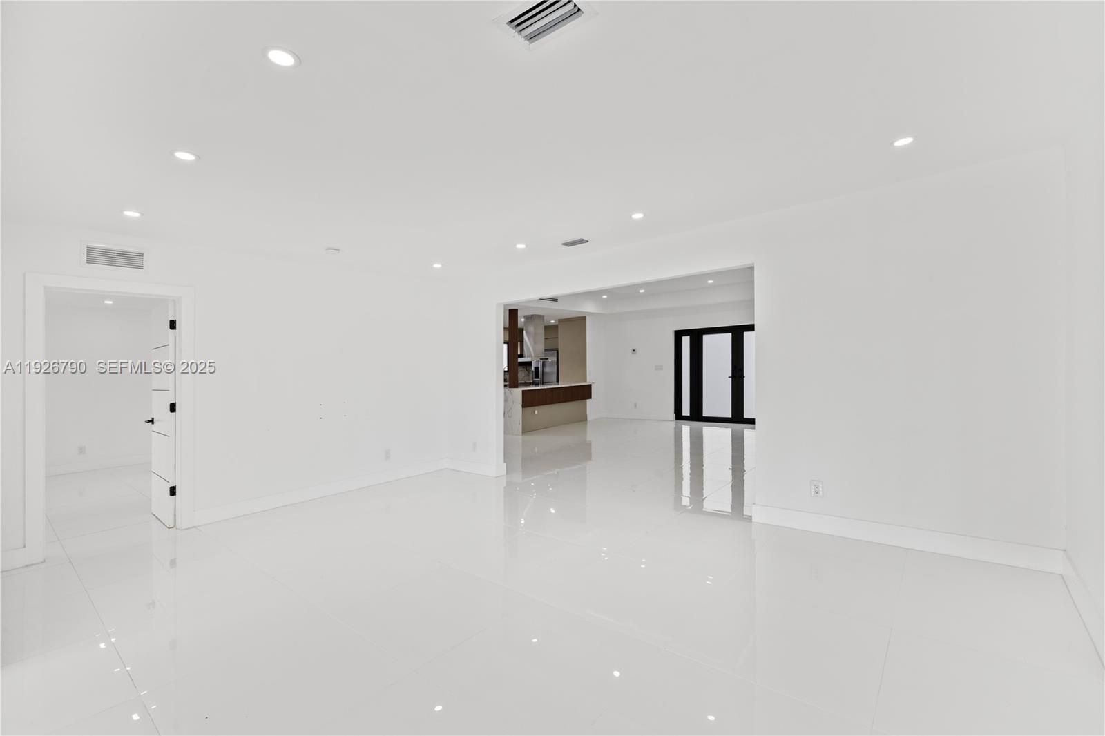1200 Cleveland Road Miami Beach, FL 33141 - Photo 11 of 41 a view of an empty room