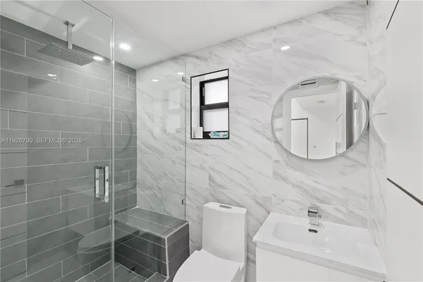 $2,950,000 | 1200 Cleveland Road, Miami Beach, FL 33141