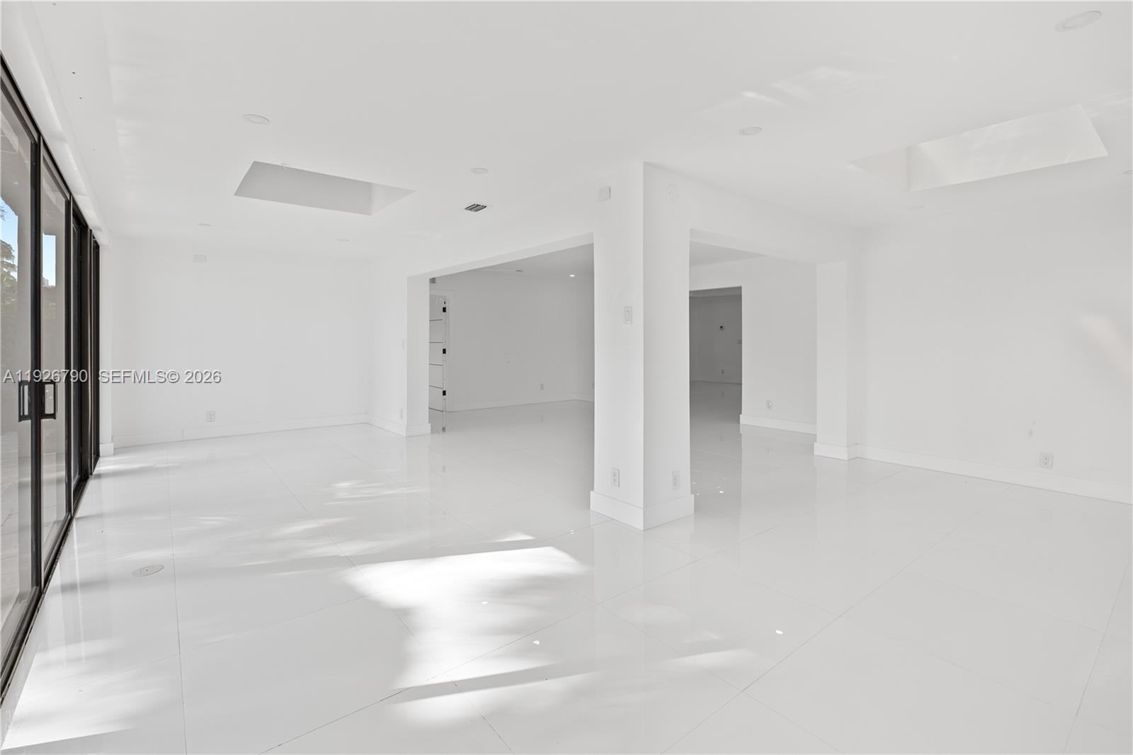 1200 Cleveland Road Miami Beach, FL 33141 - Photo 38 of 43