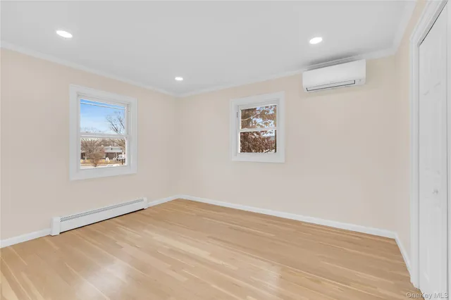 $1,159,000 | 1554 Holiday Park Drive, Wantagh, NY 11793