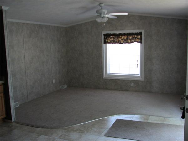 189 Springfield Road, Unit 6 Westfield, MA 01085 - Photo 3 of 6 Gallery Image 3
