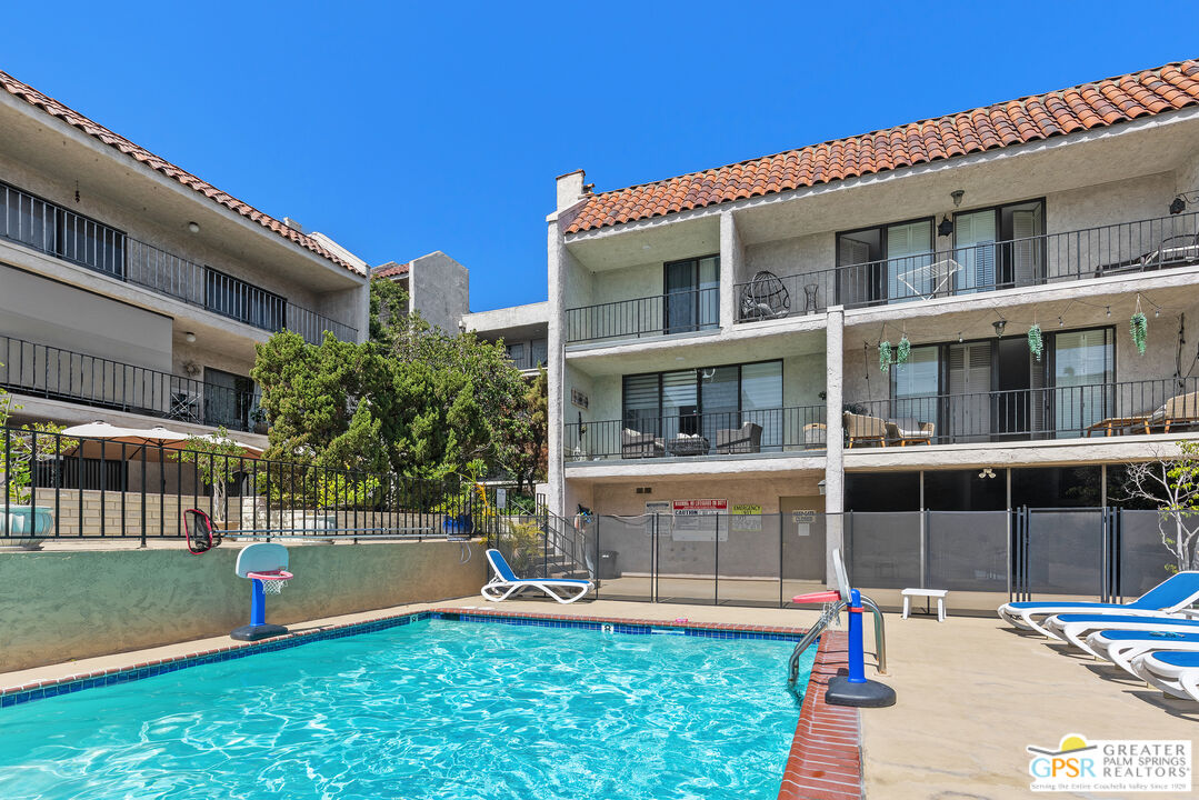 1401 Valley View Road, Unit 321 Glendale, CA 91202 - Photo 28 of 34
