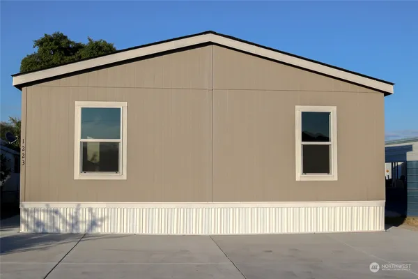 $174,000 | 1223 Jones Drive, Walla Walla, WA 99362