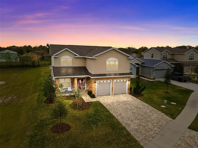 $515,000 | 5039 Northeast 125th Loop, Oxford, FL 34484