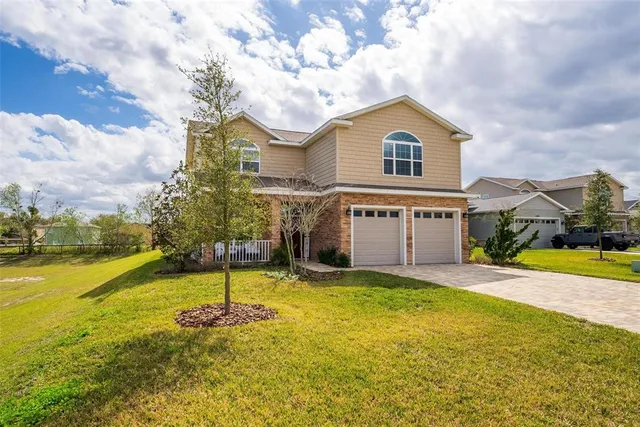 $515,000 | 5039 Northeast 125th Loop, Oxford, FL 34484