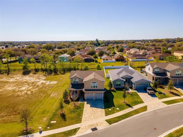 $515,000 | 5039 Northeast 125th Loop, Oxford, FL 34484