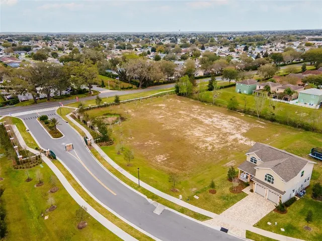 $515,000 | 5039 Northeast 125th Loop, Oxford, FL 34484