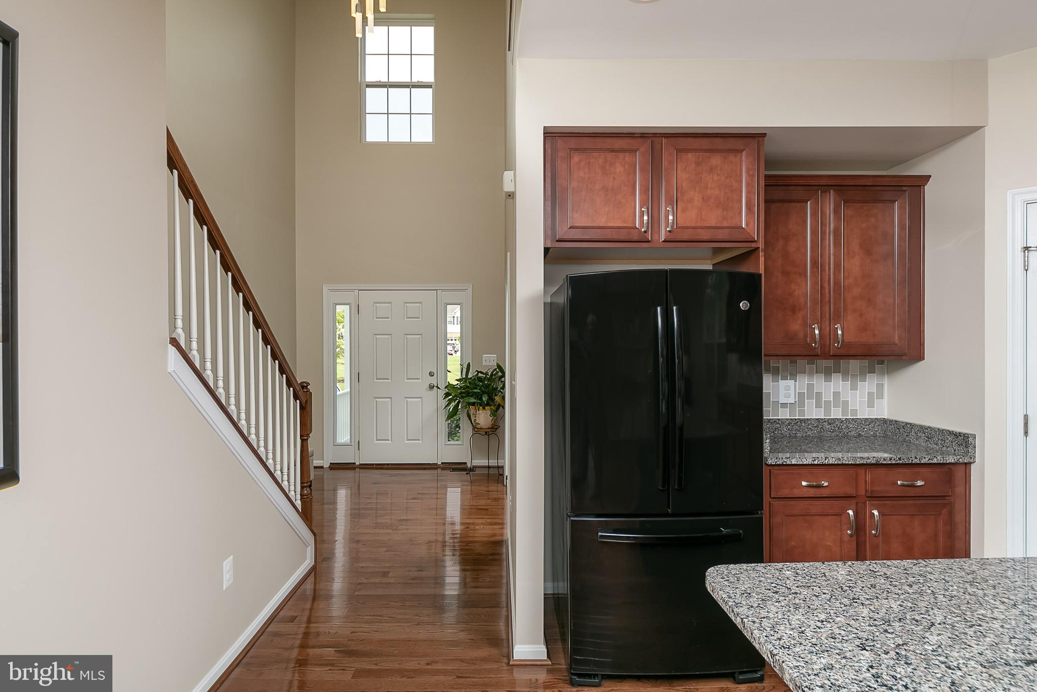 709 Bischoff Road Baltimore, MD 21220 - Photo 3 of 41 Two-Story Foyer