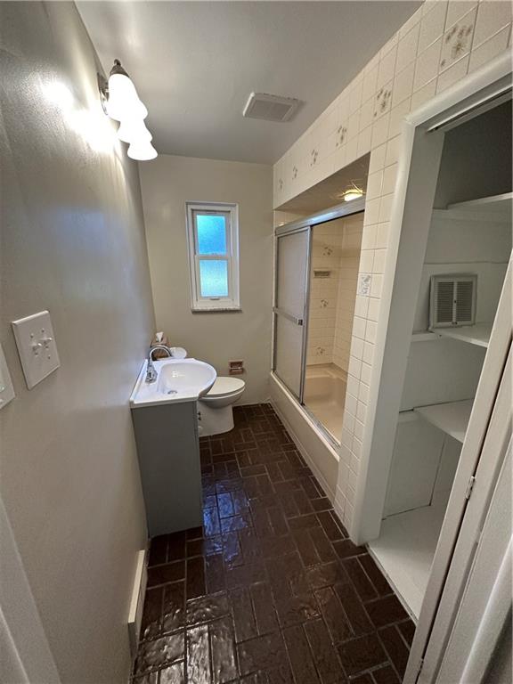 4819 Rolling Hills Road Pittsburgh, PA 15236 - Photo 17 of 25 Gallery Image 17