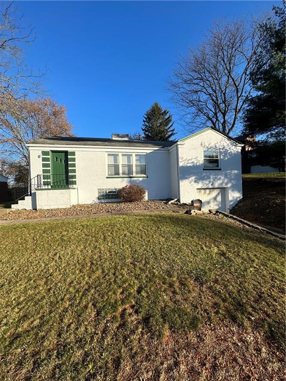 4819 Rolling Hills Road Pittsburgh, PA 15236 - Photo 2 of 25 Gallery Image 2
