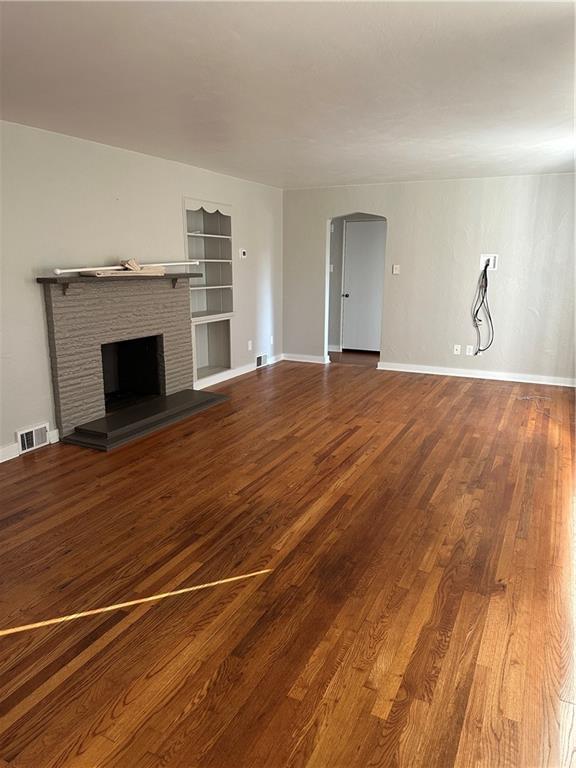 4819 Rolling Hills Road Pittsburgh, PA 15236 - Photo 3 of 25 Gallery Image 3