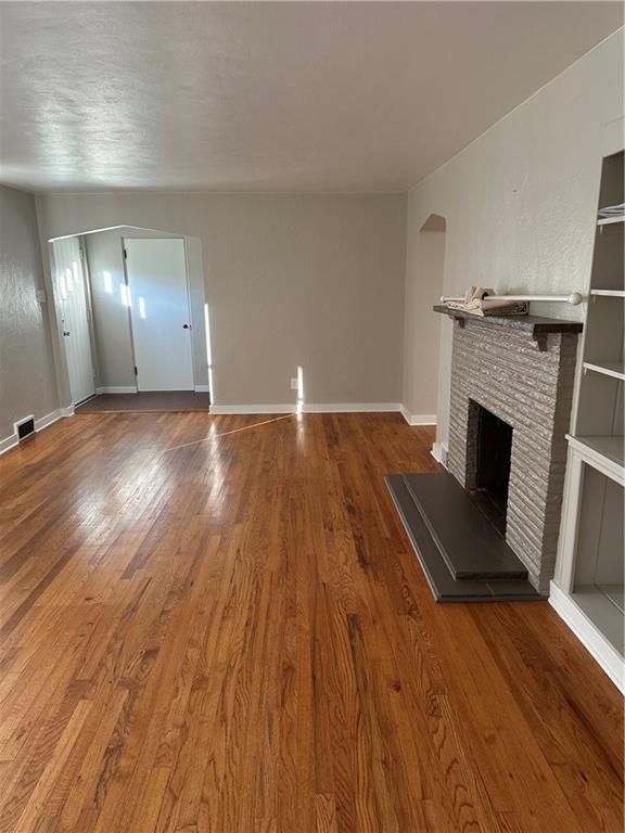 4819 Rolling Hills Road Pittsburgh, PA 15236 - Photo 5 of 25 Gallery Image 5