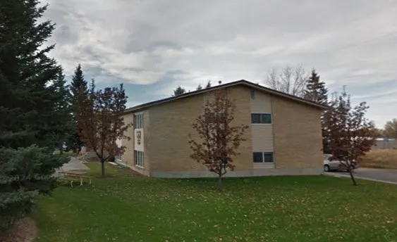 $805 | 249 North 8th West, St. Anthony, ID 83445