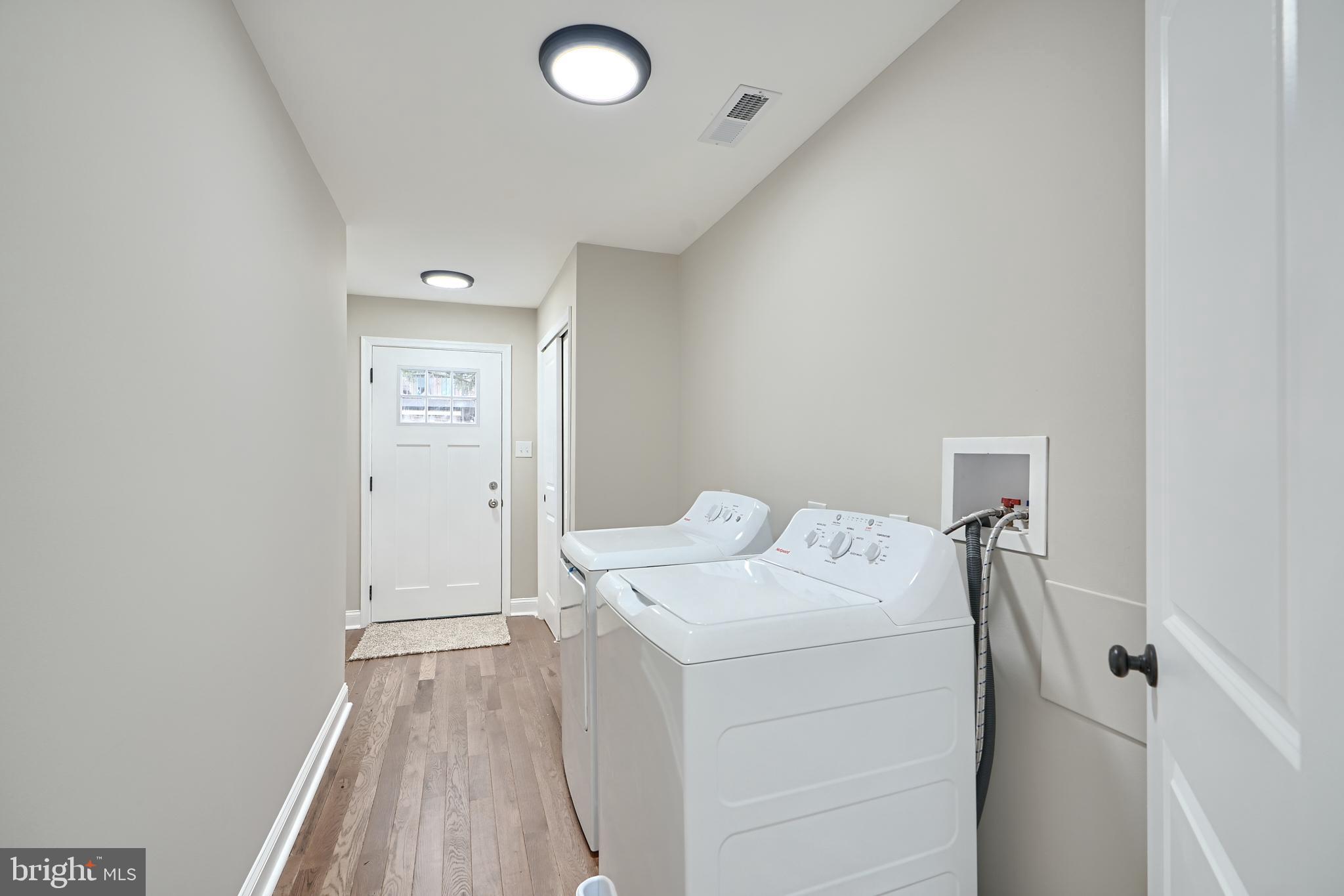 12327 Timber Grove Road Owings Mills, MD 21117 - Photo 16 of 60 Laundry