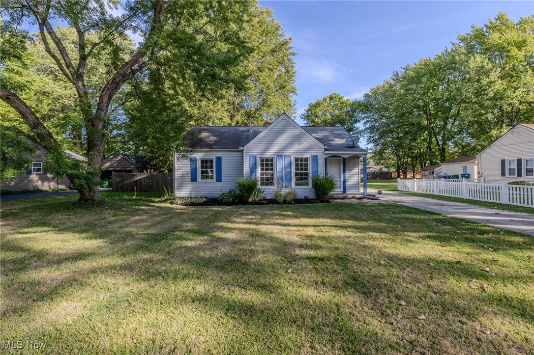 9007 Edgehill Road Mentor, OH 44060 - Photo 4 of 49 Gallery Image 4