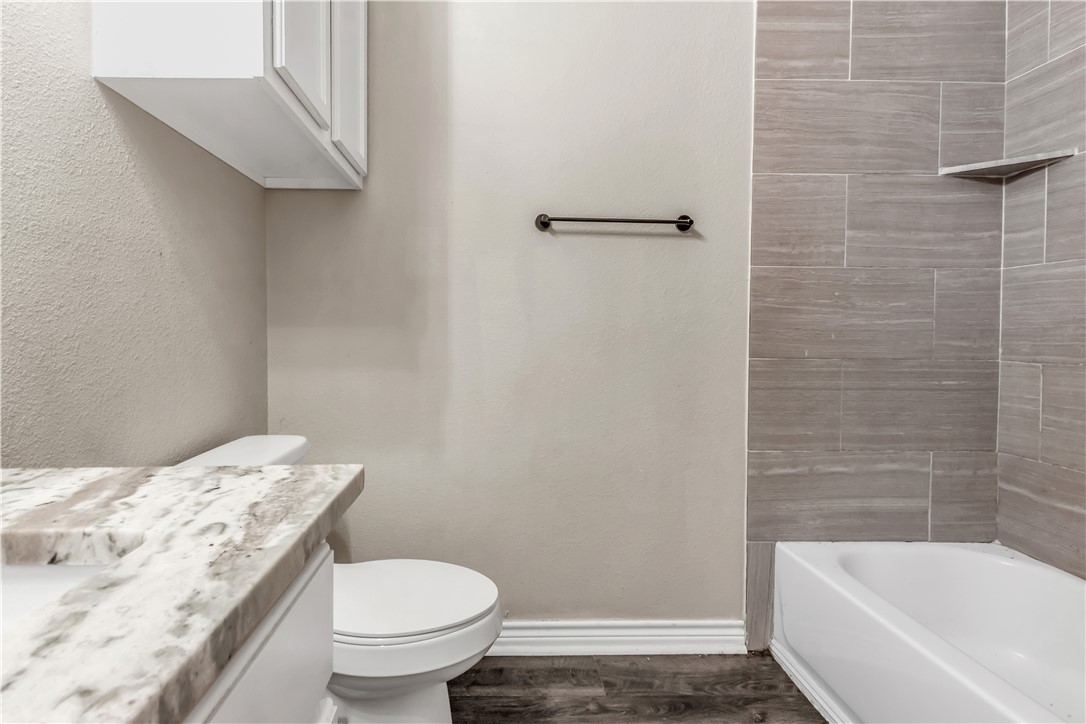 904 New York Street Bryan, TX 77803 - Photo 6 of 16