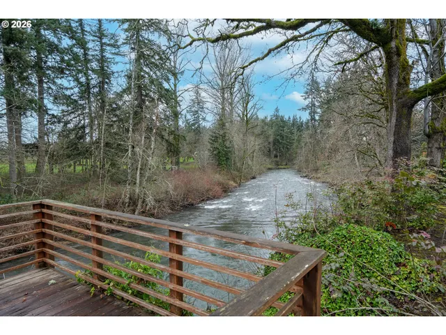 a view of outdoor space with mountain view