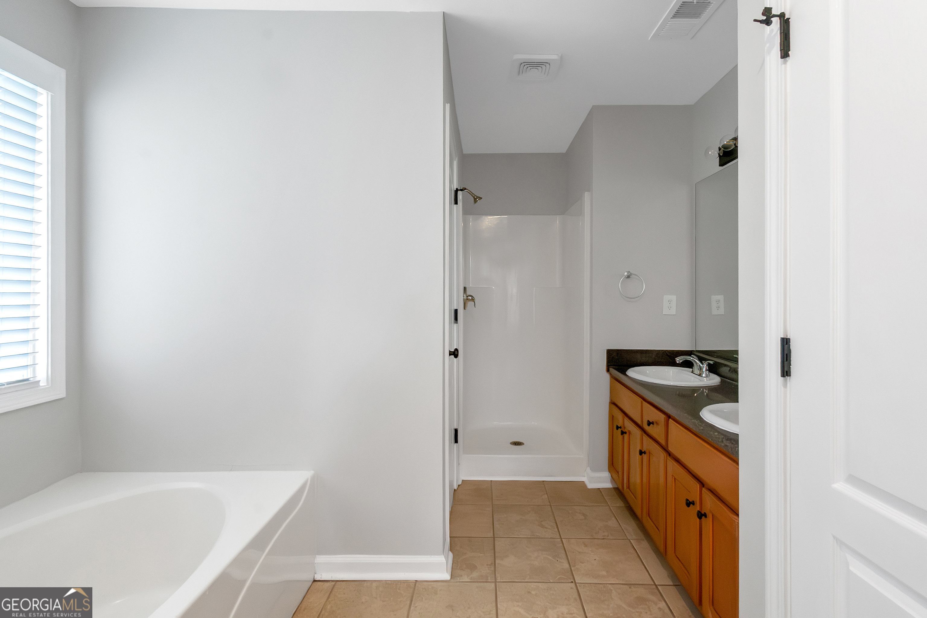 182 Hawk Lane Carrollton, GA 30116 - Photo 16 of 34