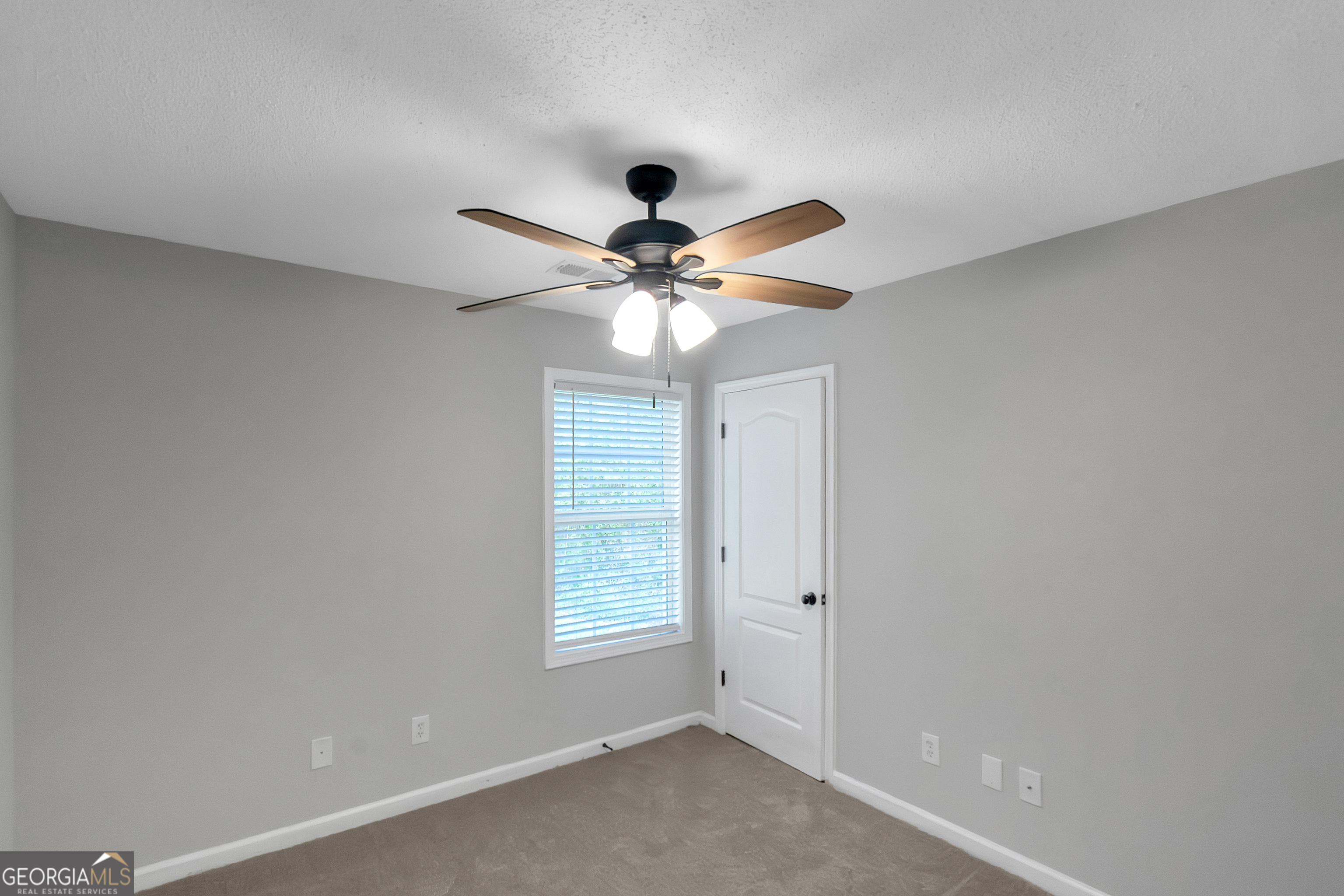 182 Hawk Lane Carrollton, GA 30116 - Photo 25 of 34