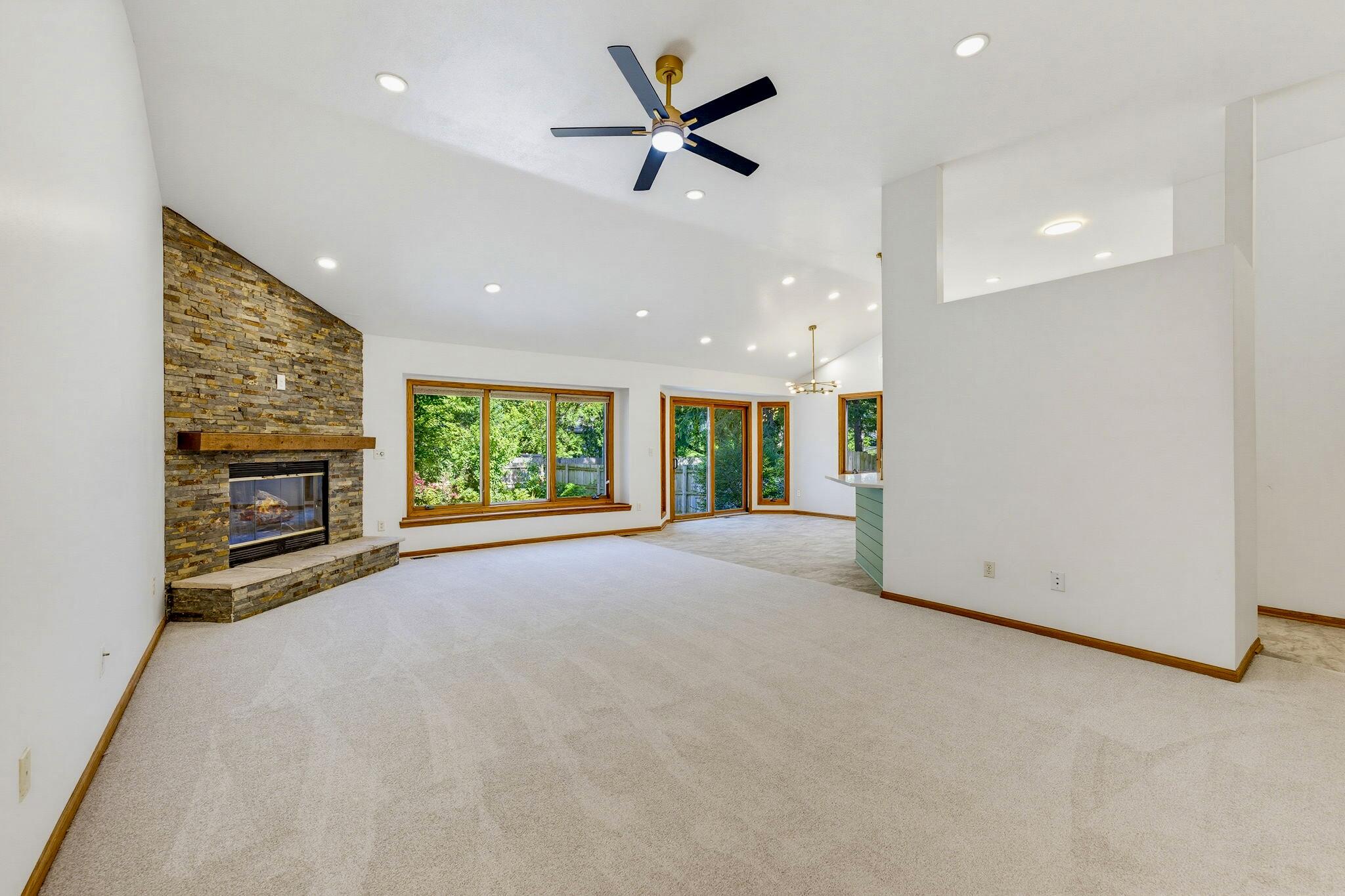 10063 64th Avenue Pleasant Prairie, WI 53158 - Photo 4 of 45 IMG_3649