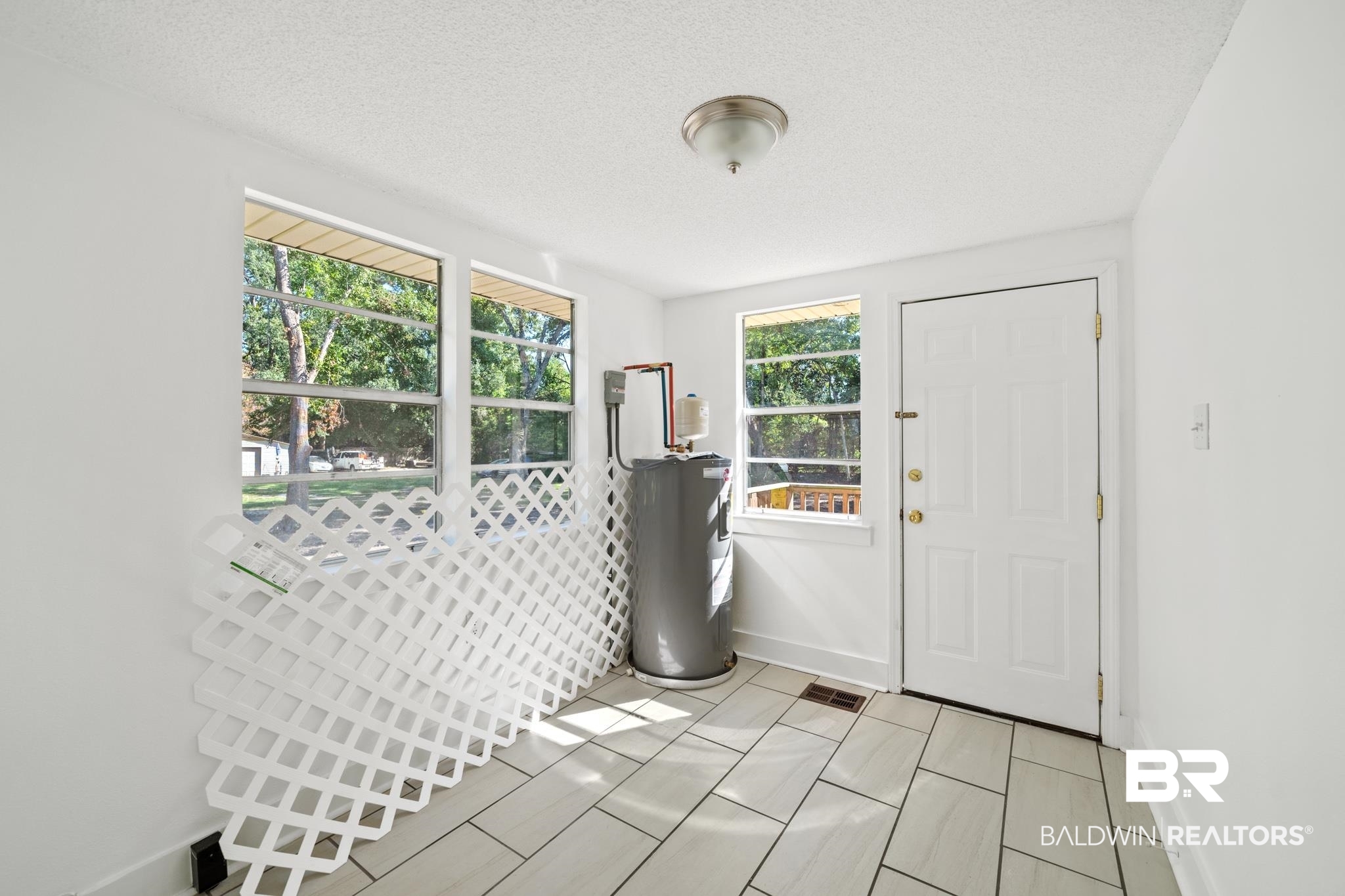 765 Magnolia Road Mobile, AL 36606 - Photo 12 of 20
