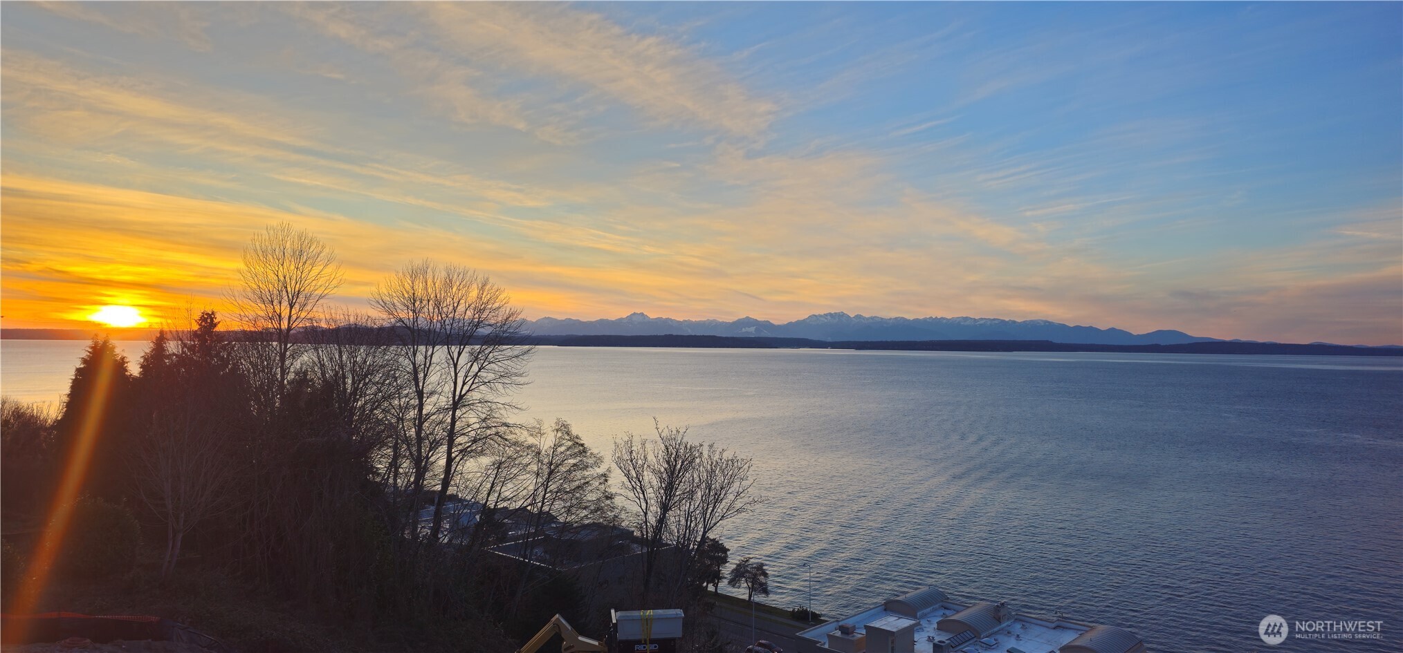 1019 California Lane Southwest Seattle, WA 98116 - Photo 1 of 21