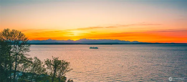 $6,975,000 | 1019 California Lane Southwest, Seattle, WA 98116