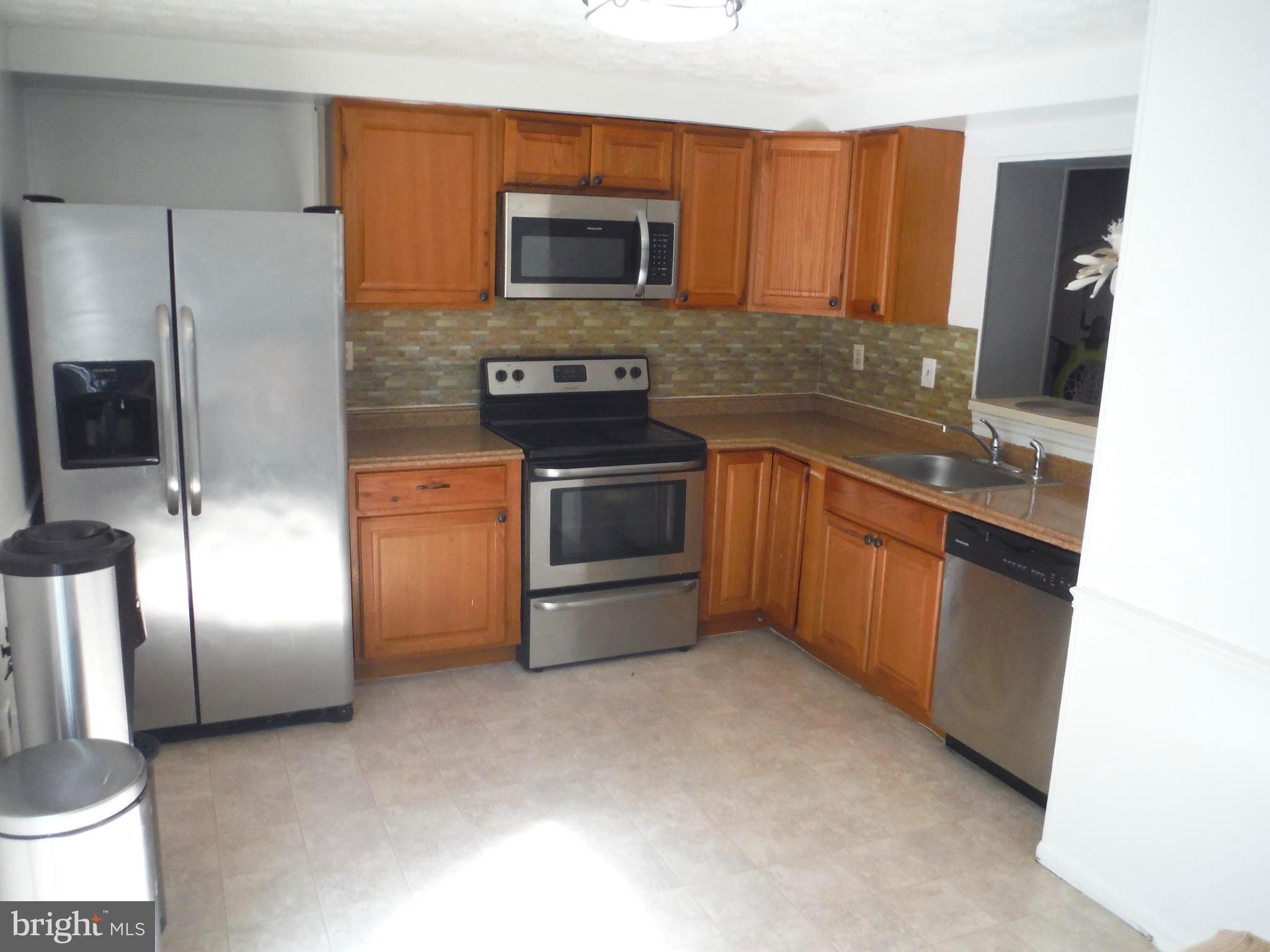 1303 Apple Ridge Court Edgewood, MD 21040 - Photo 10 of 24 Kitchen