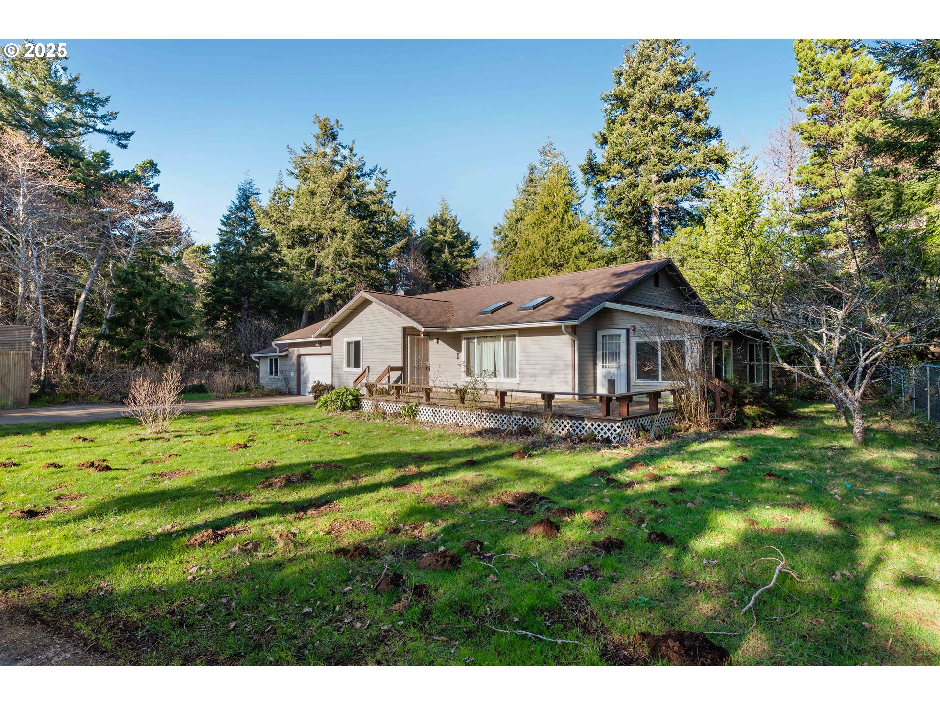 94275 Bono Road Langlois, OR 97450 - Photo 2 of 33