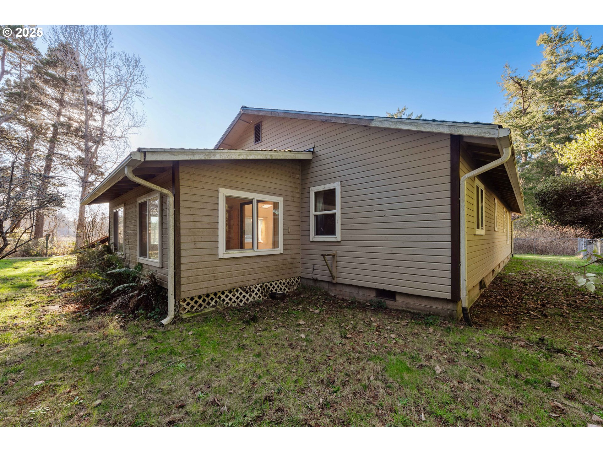 94275 Bono Road Langlois, OR 97450 - Photo 27 of 33