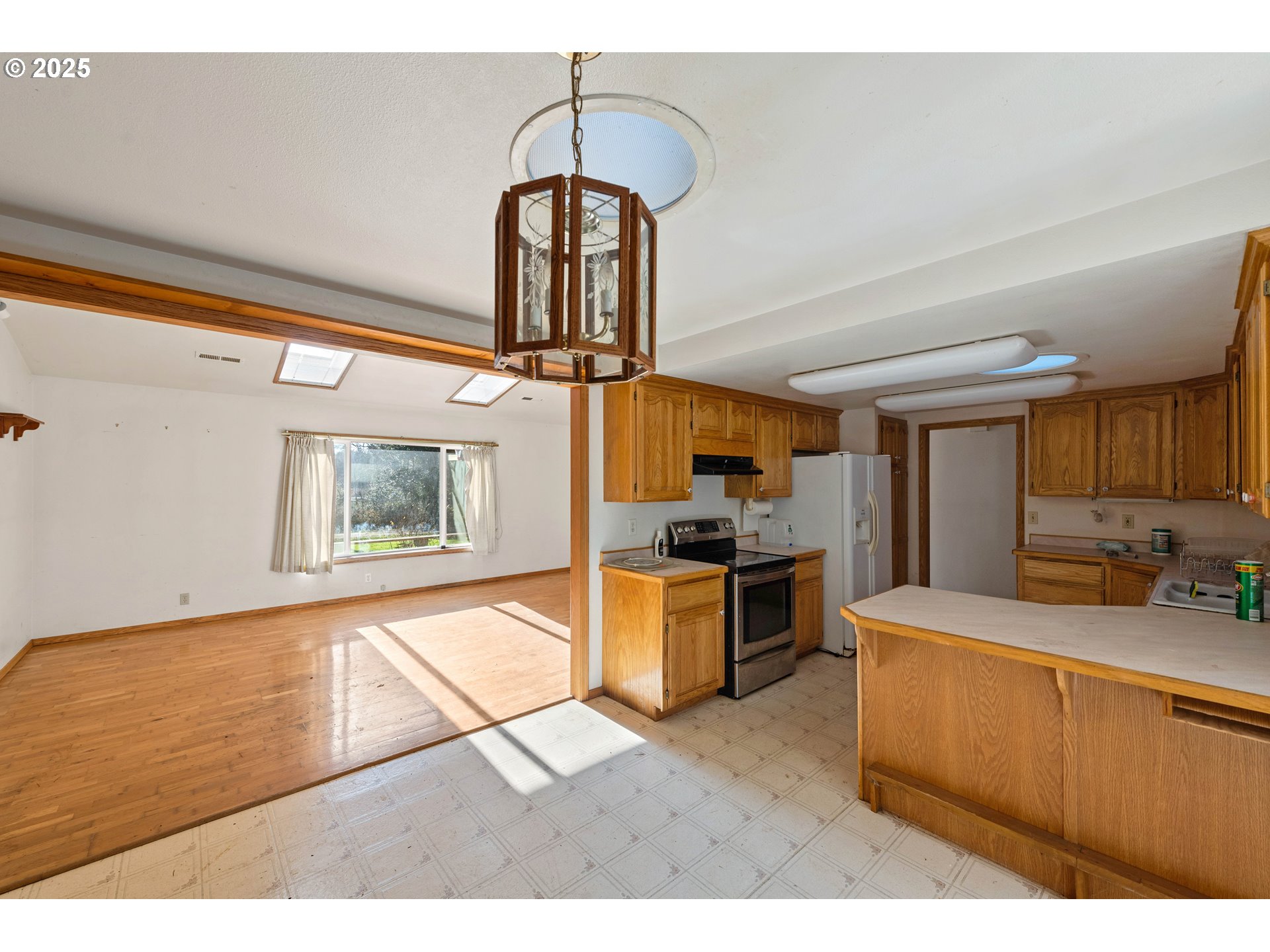 94275 Bono Road Langlois, OR 97450 - Photo 8 of 33