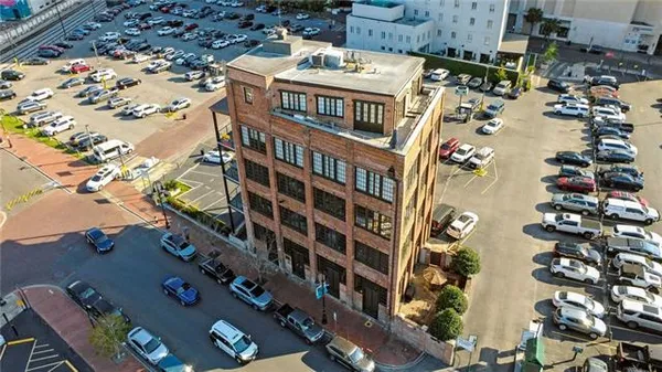 $7,000 | 208 Bienville Street, Unit 5, New Orleans, LA 70130