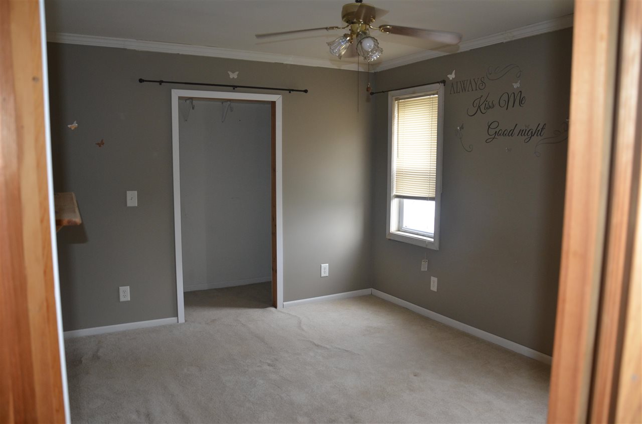 6455 Pingree Road Elwell, MI 48832 - Photo 15 of 26 1892798-14.JPG