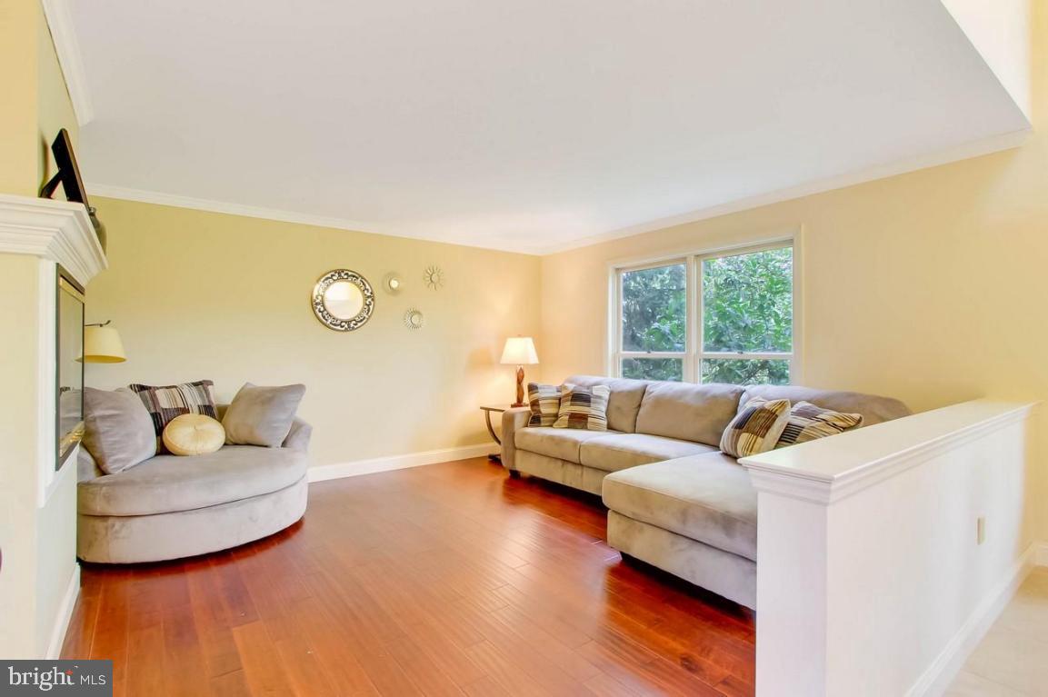 726 Farnum Road Lititz, PA 17543 - Photo 4 of 28