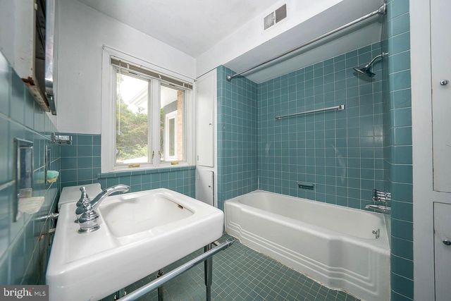 $710,000 | 932 Valley Forge Road, Phoenixville, PA 19460