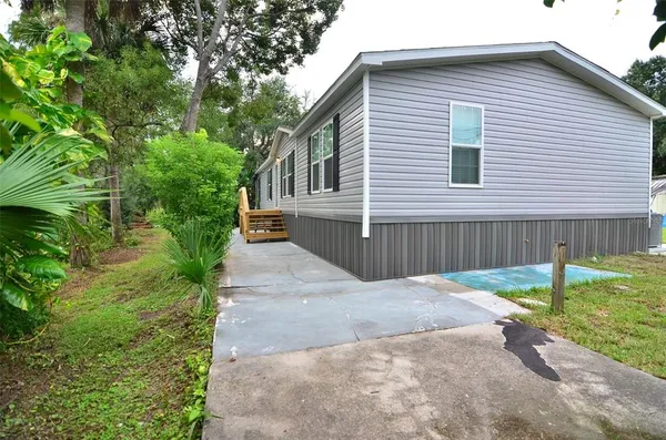 $265,000 | 515 Twin Lakes Circle, Lakeland, FL 33815