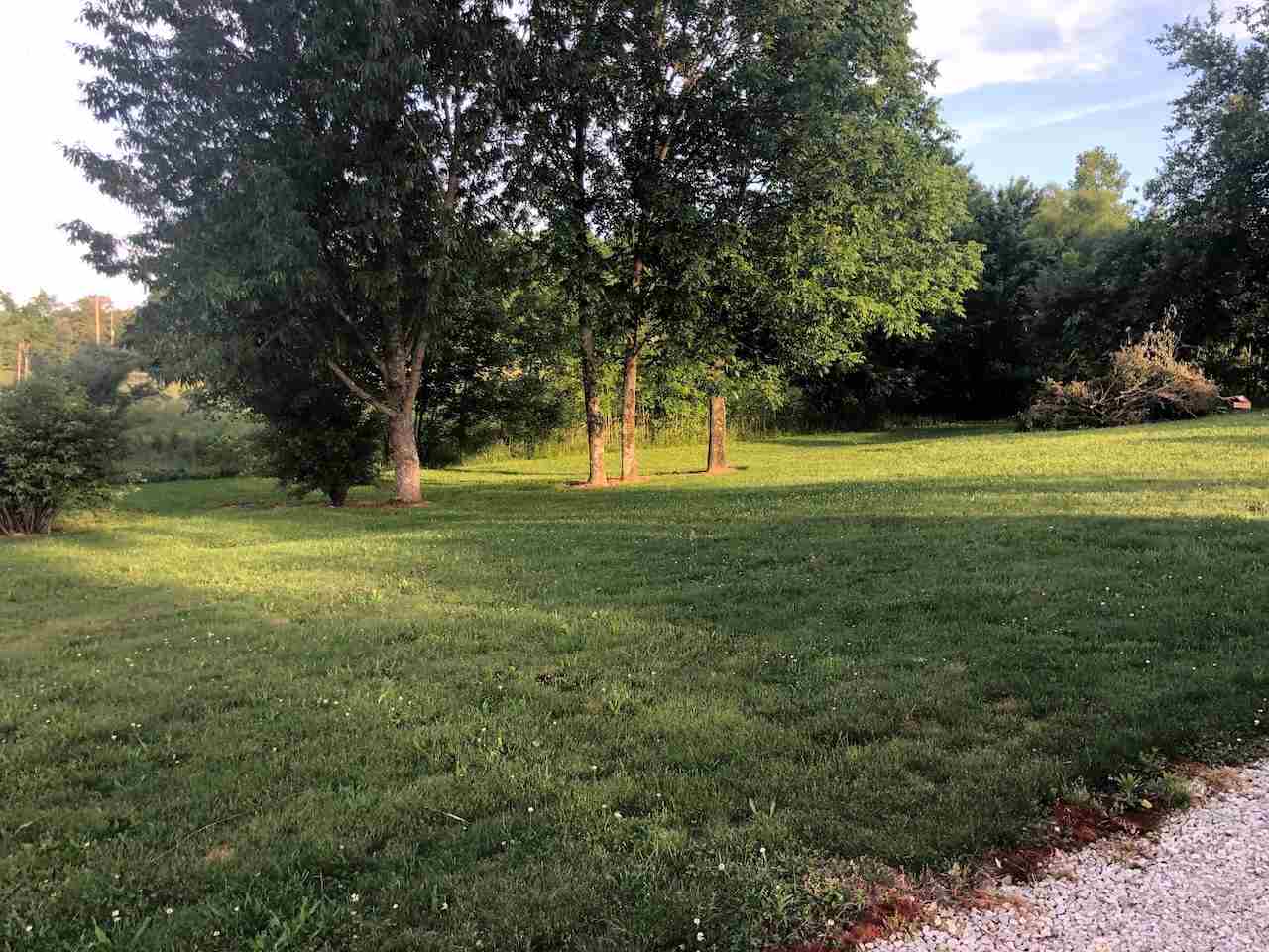 591 Pine Grove Church Road Bowling Green, KY 42101 - Photo 2 of 3 Gallery Image 2