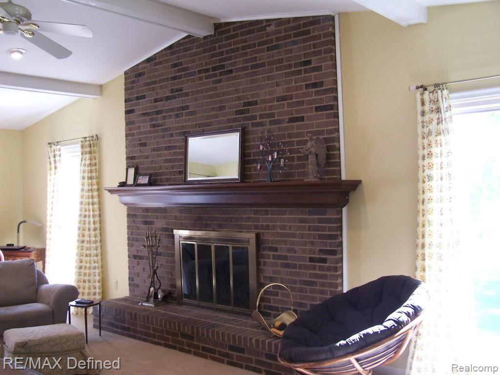 1822 Charm Court Rochester, MI 48306 - Photo 11 of 28 2015-07-03 09.48