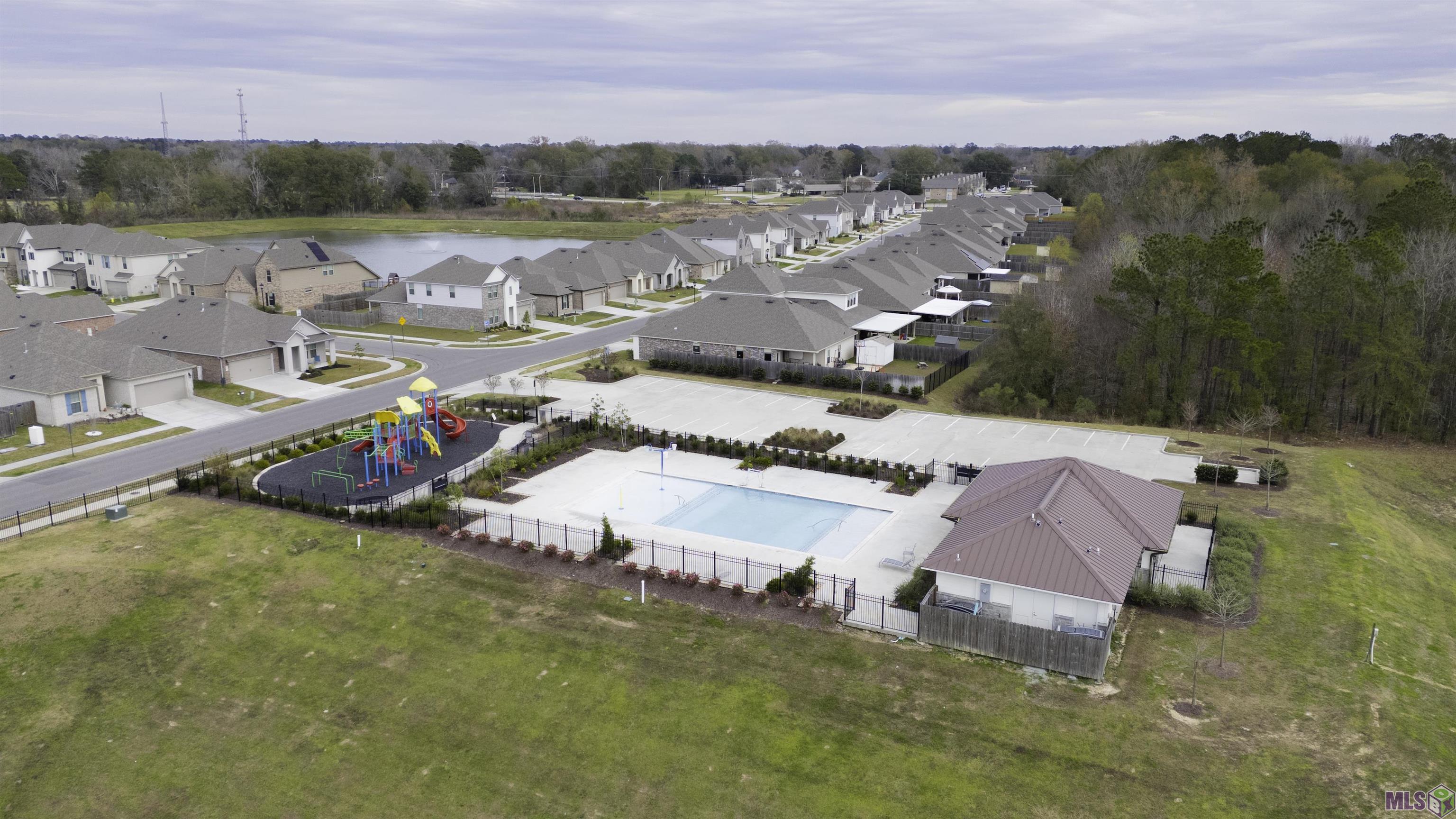 4518 Malbec Avenue Baton Rouge, LA 70817 - Photo 10 of 11