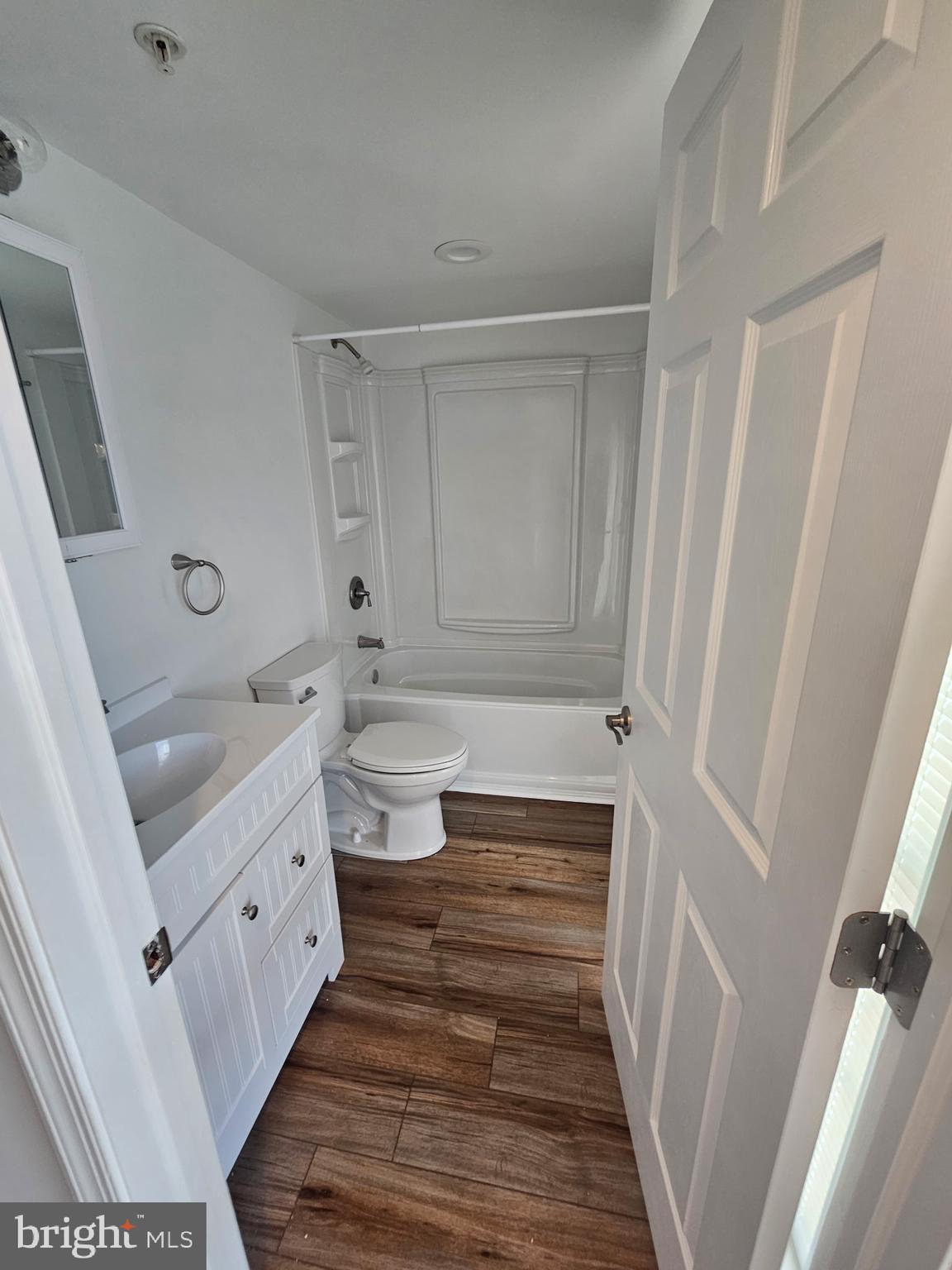 683 Easton Road, Unit B Riegelsville, PA 18077 - Photo 3 of 9 a bathroom with a sink a toilet and a bathtub