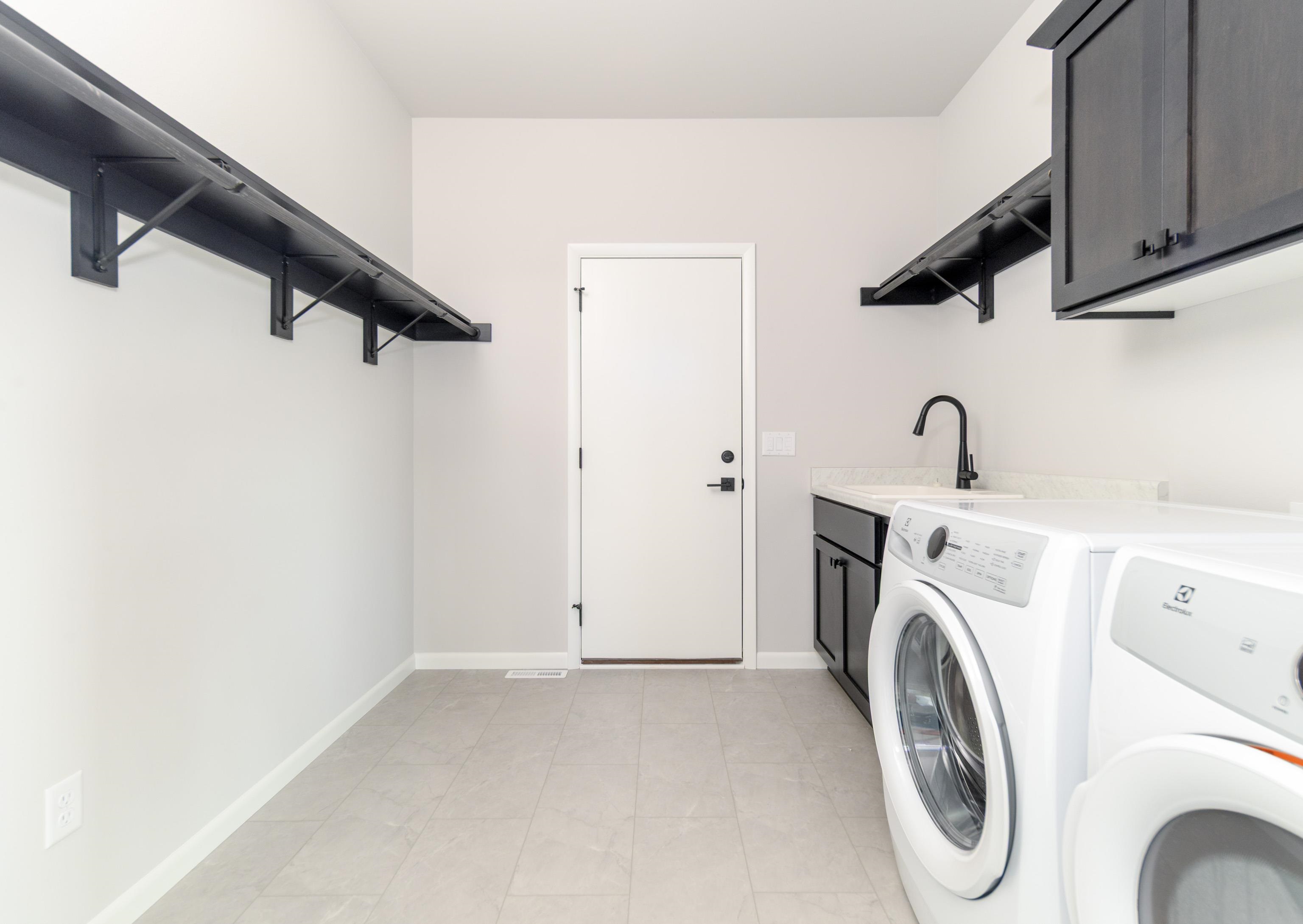 2535 Water Lily Sun Prairie, WI 53590 - Photo 11 of 21