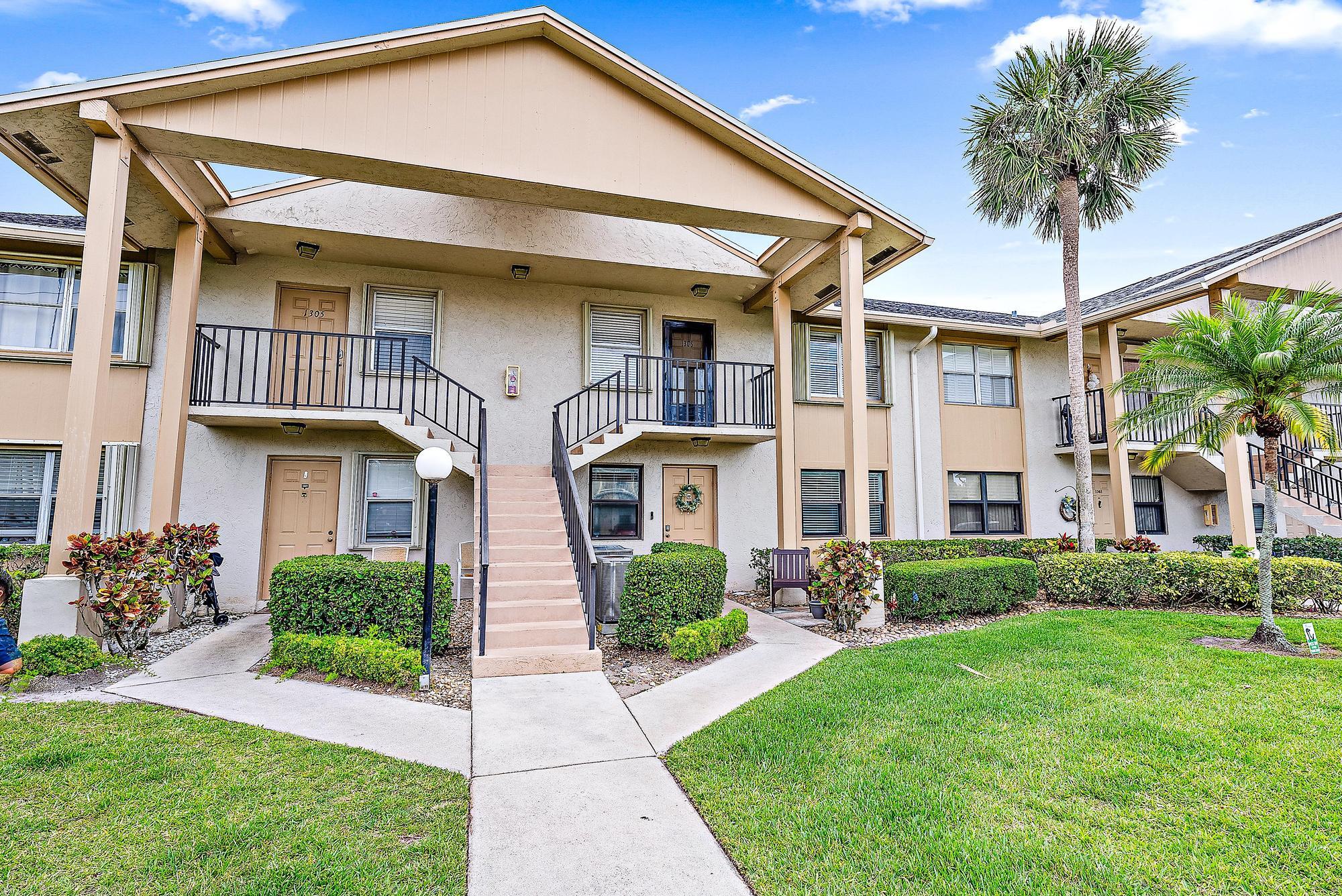 3151 Southeast Aster Lane, Unit 1302 Stuart, FL 34994 - Photo 23 of 31 3151 SE Aster Lane, Apt 1302-25
