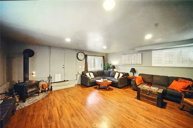 $489,900 | 5726 Lodgepole Drive, Wrightwood, CA 92397