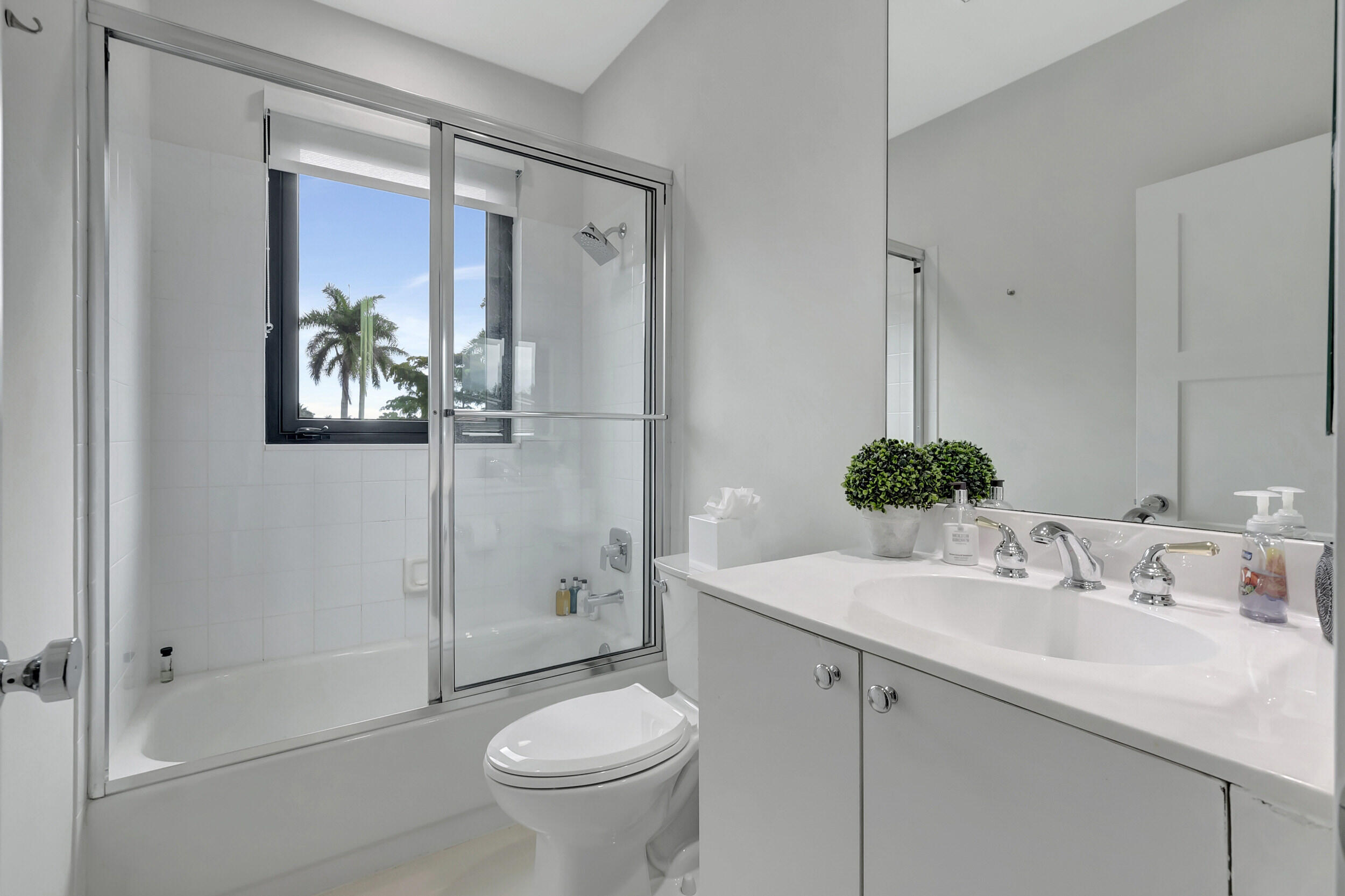 4238 Northwest 65th Place Boca Raton, FL 33496 - Photo 10 of 43 11_dsc_9366