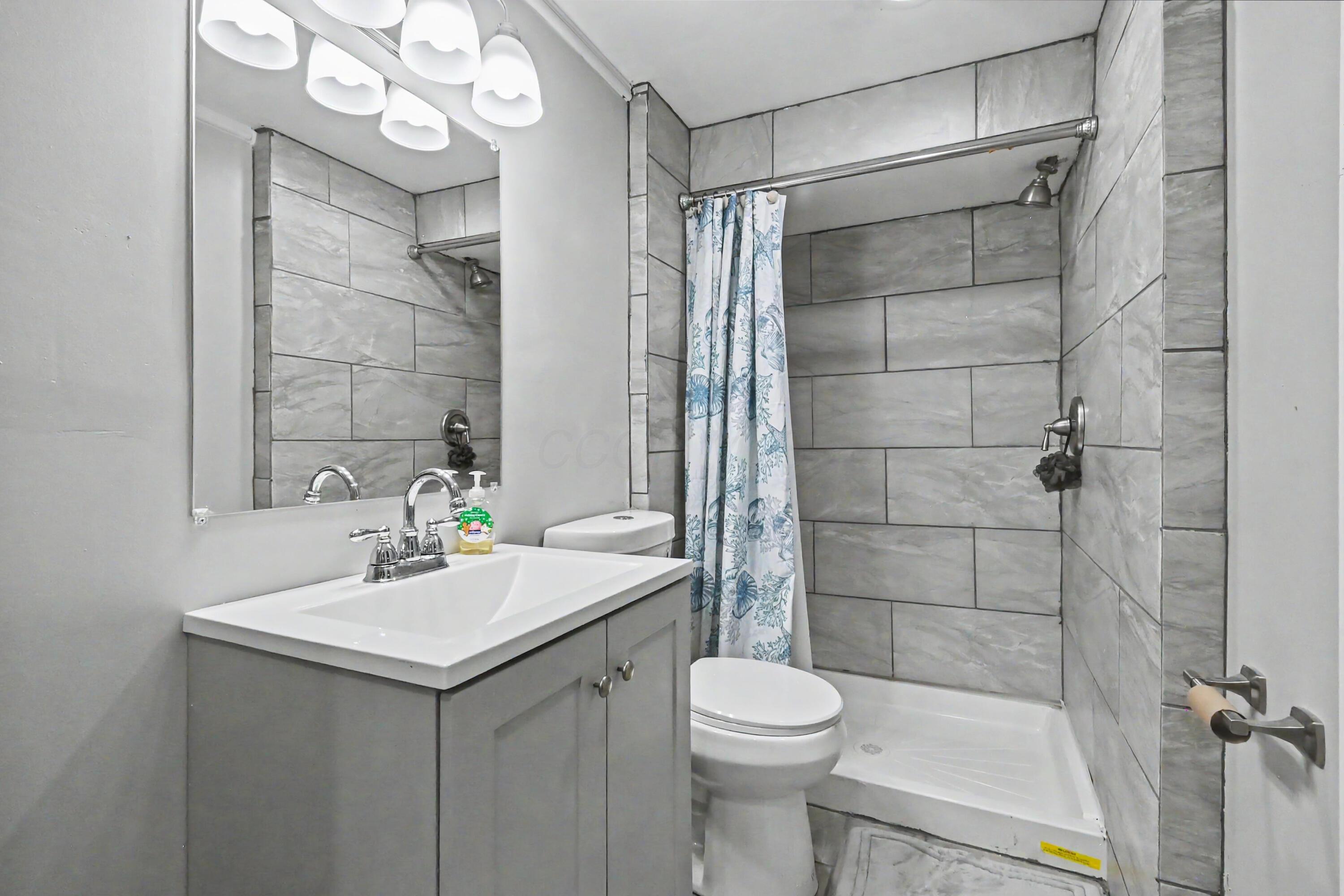 1921 West Cook Road Mansfield, OH 44906 - Photo 25 of 33 CAT_3270