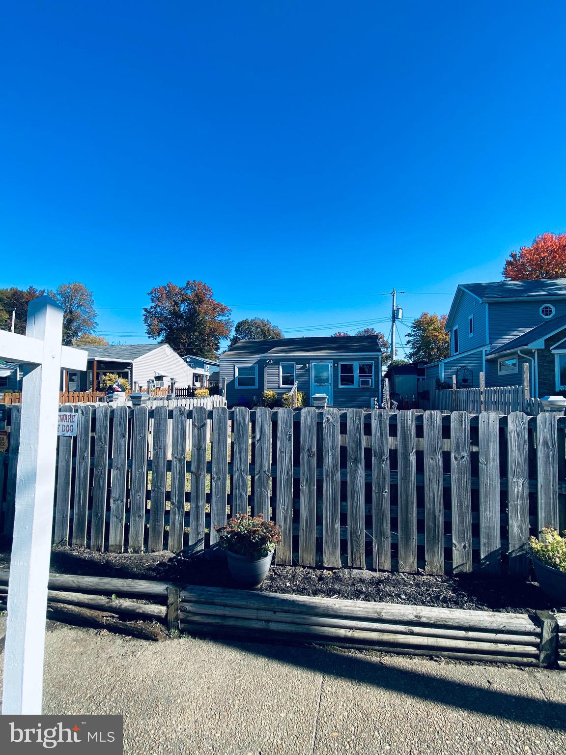 1313 Shore Road Baltimore, MD 21220 - Photo 4 of 13