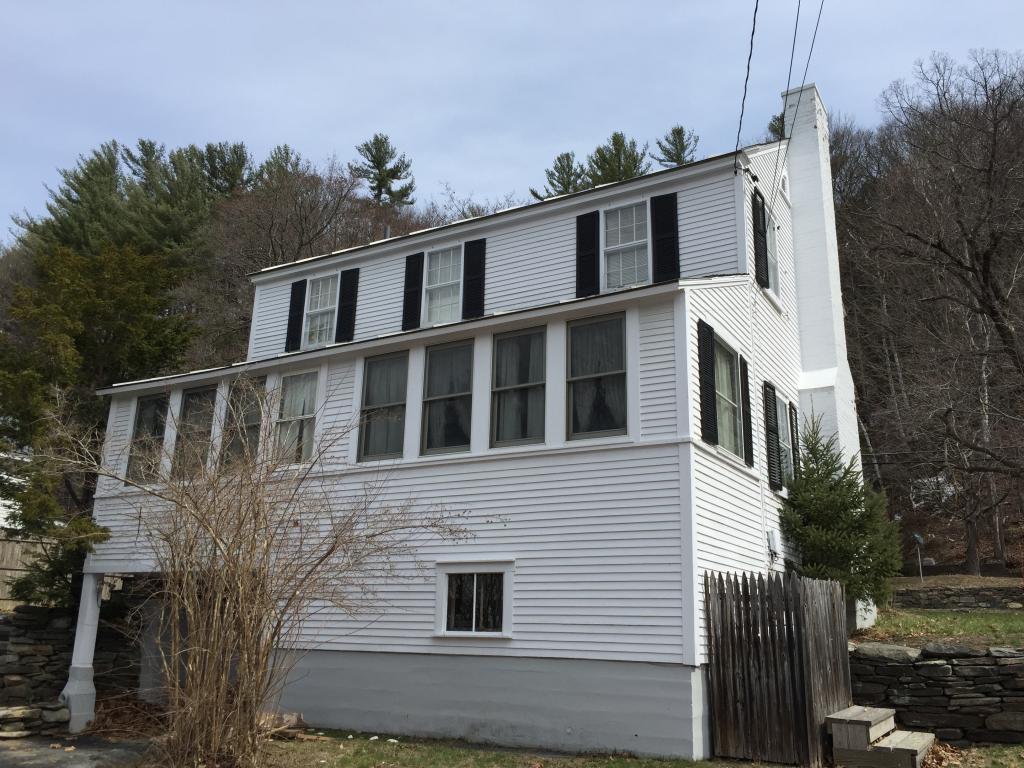 259 Summer Street Springfield, VT 05156 - Photo 3 of 24
