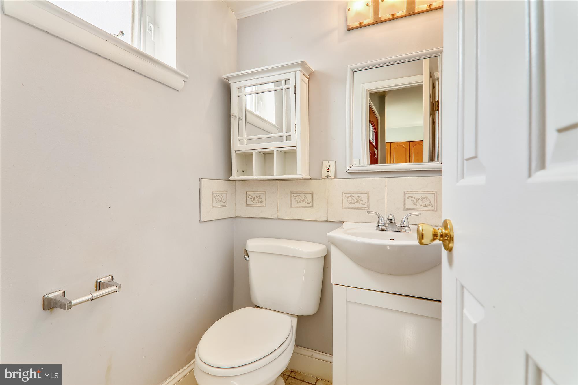 1017 First Street Alexandria, VA 22314 - Photo 7 of 30