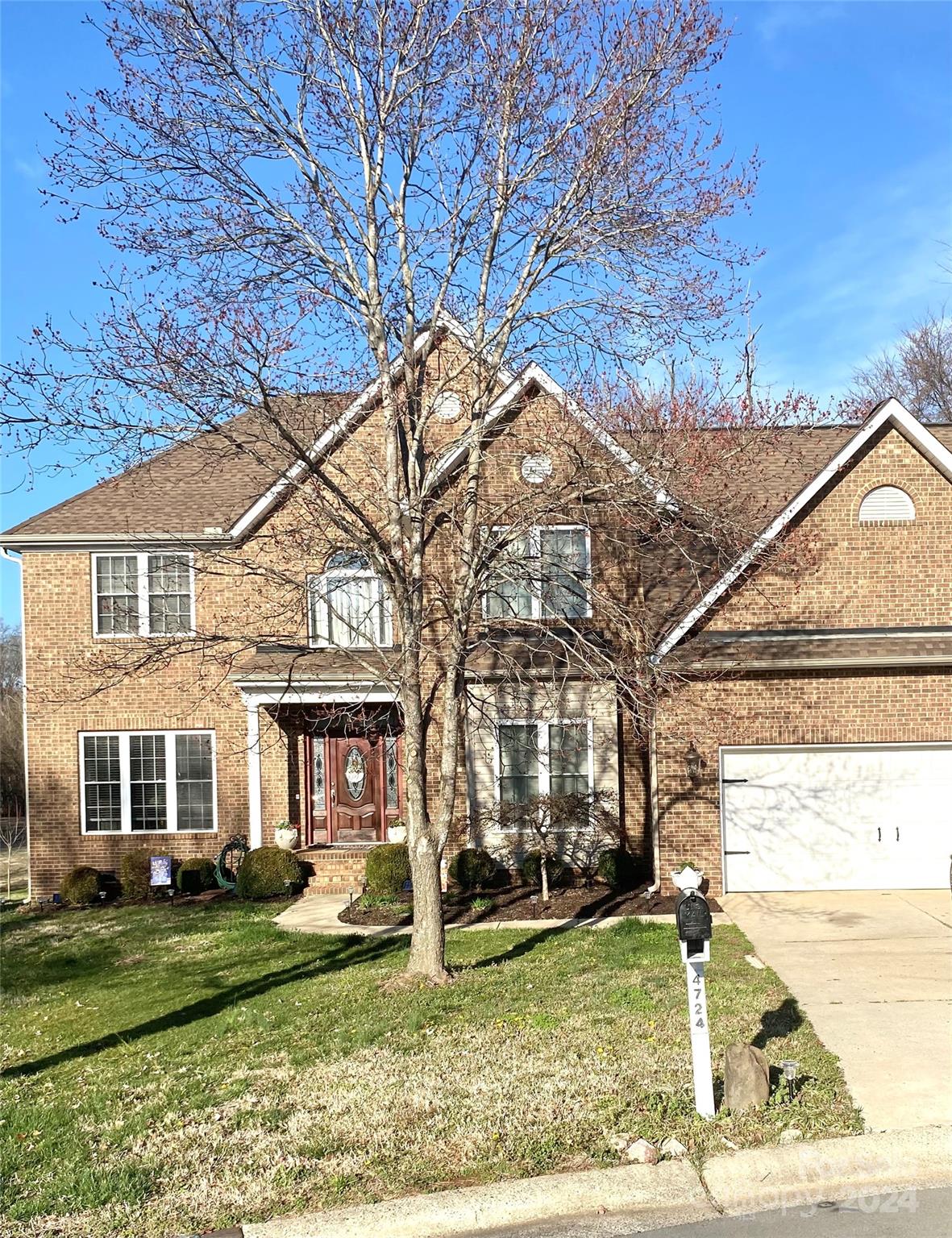 4724 Asherton Pl Northwest